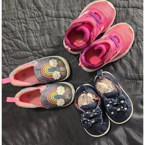 Toddler Girl Shoe Bundle - Size 4 (3 Pairs!)